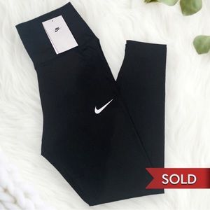 NEW Nike Dri-Fit Yoga Black Leggings
